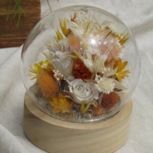 Petite bulle de fleurs séchées "Madeleine"